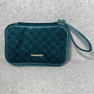 Bagsmart Velvet Jewelry Organizer Travel Bag Quilted Teal Wristlet Gold Hardware